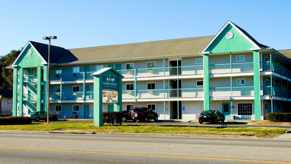 Savannah Garden Inn Bagian luar foto