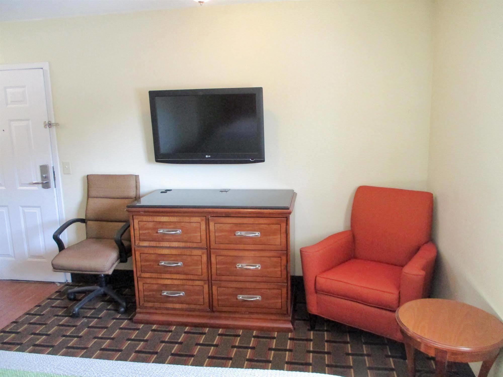 Savannah Garden Inn Bagian luar foto